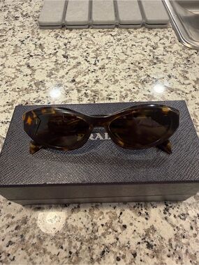 Prada Tortoiseshell Cat Eye Sunglasses - Brown/Amber Lenses